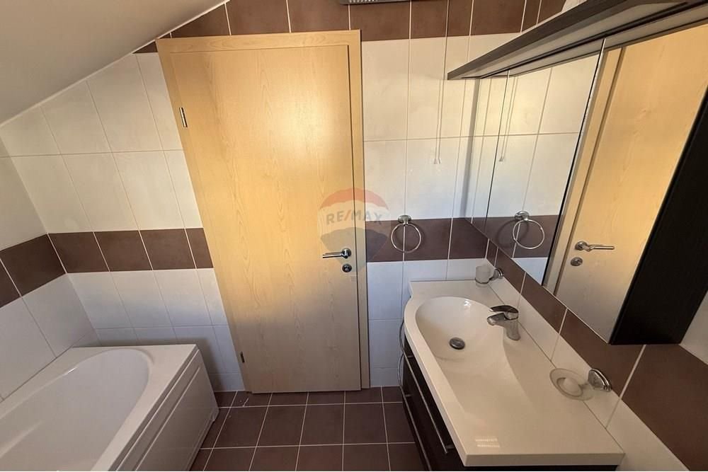 Apartment Zu verkaufen - Ličko-senjska Novalja