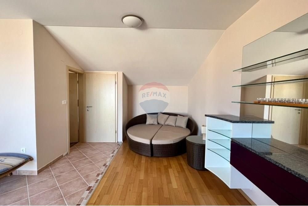 Apartment Zu verkaufen - Ličko-senjska Novalja