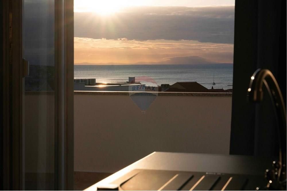 Flat For sale - Ličko-senjska Novalja - foto 1/17