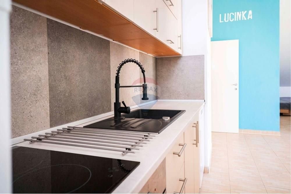 Flat For sale - Ličko-senjska Novalja