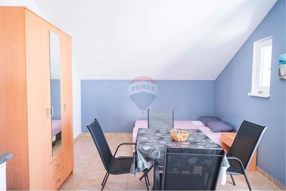 Flat For sale - Ličko-senjska Novalja