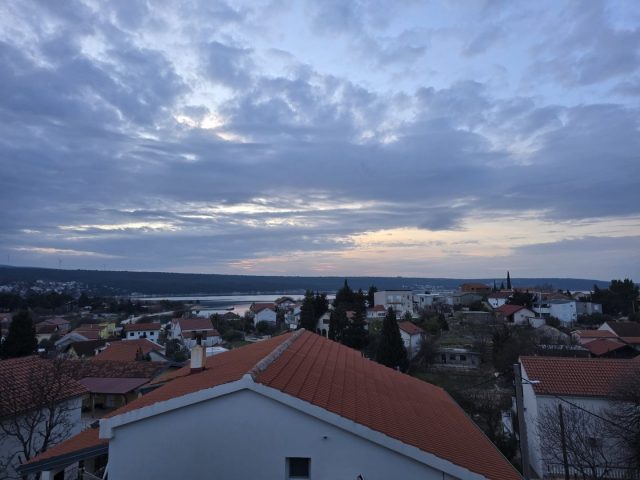 Kuća na prodaju 122 m² – Obrovac