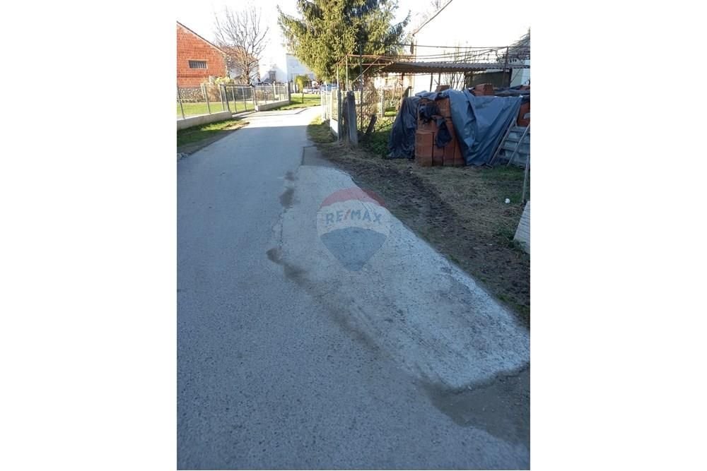 Parcela Na predaj - Virovitičko-podravska Centar