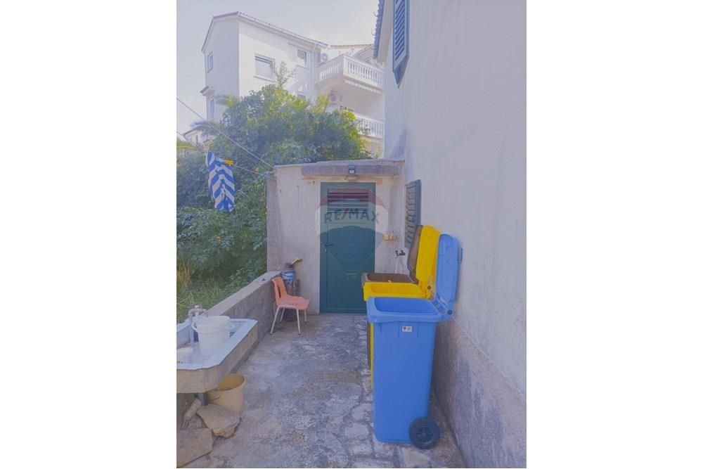 House For sale - Ličko-senjska Novalja