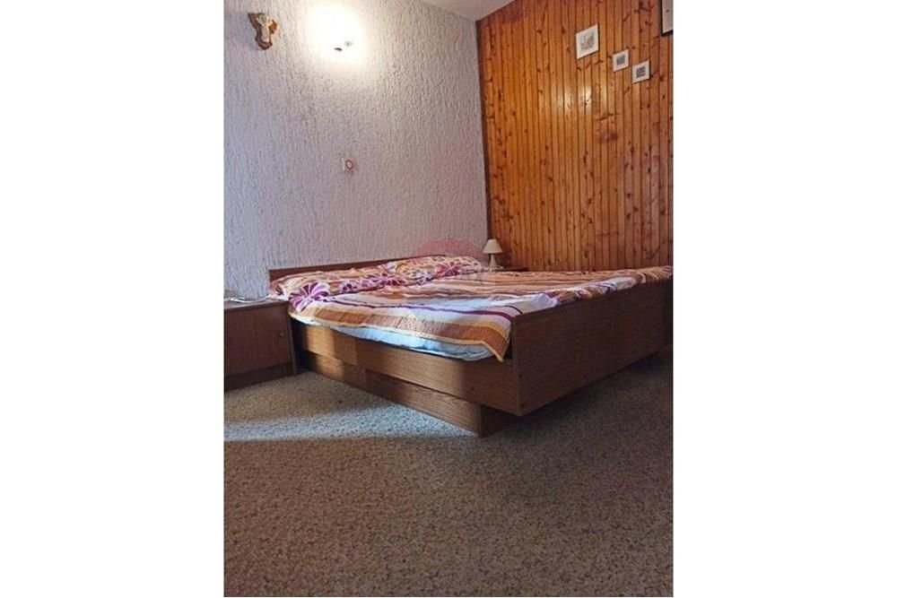 House For sale - Ličko-senjska Novalja