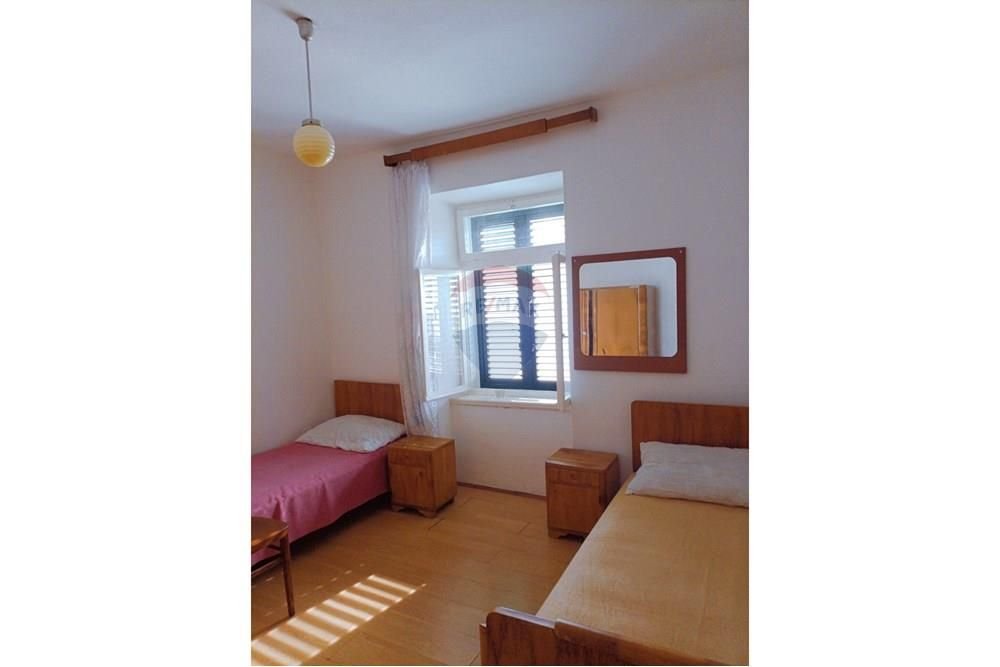 House For sale - Ličko-senjska Novalja