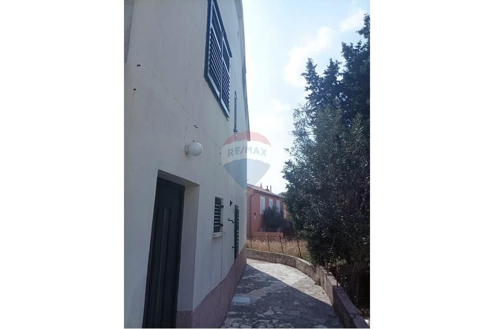 House For sale - Ličko-senjska Novalja