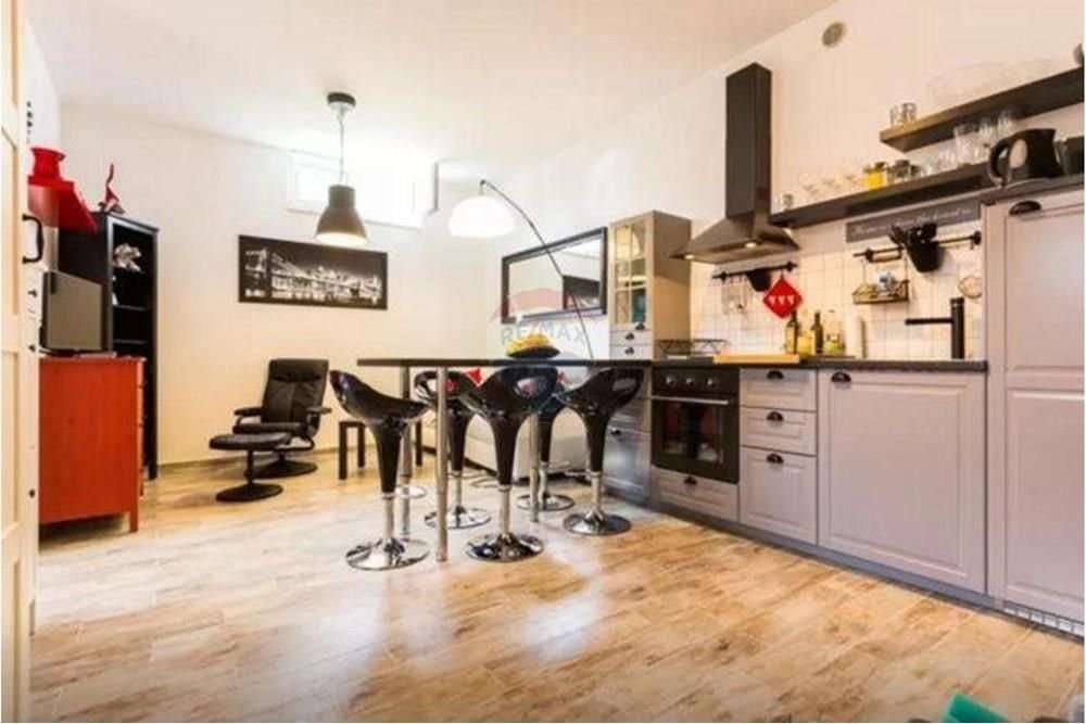 Apartma Naprodaj - Zadarska Biograd na Moru