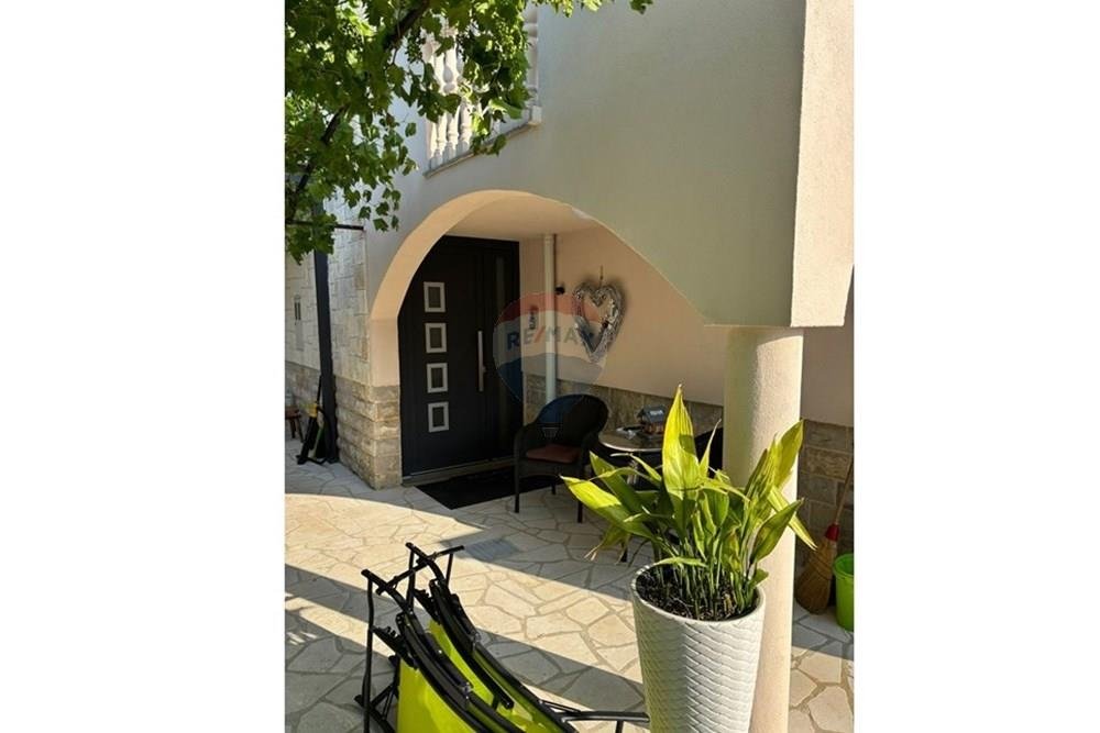 Haus Zu verkaufen - Zadarska Zaton