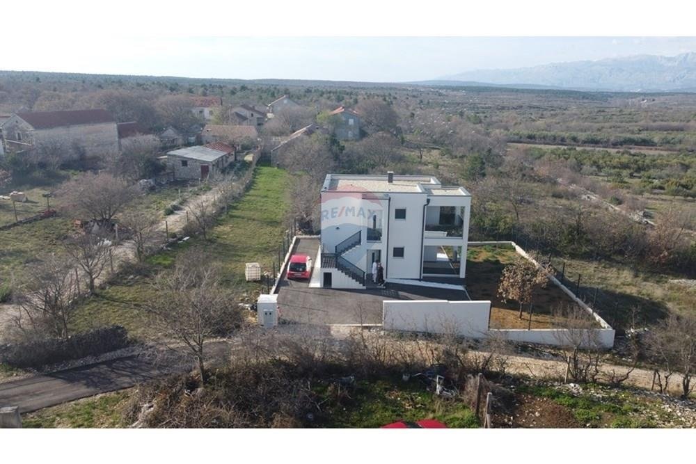 Haus Zu verkaufen - Zadarska Pridraga