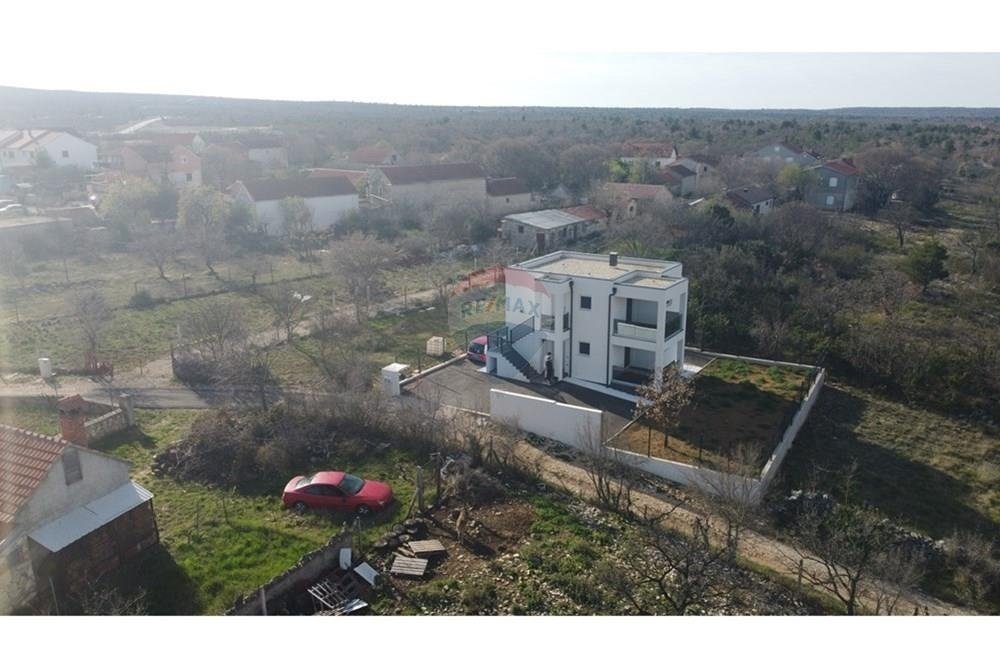 Haus Zu verkaufen - Zadarska Pridraga