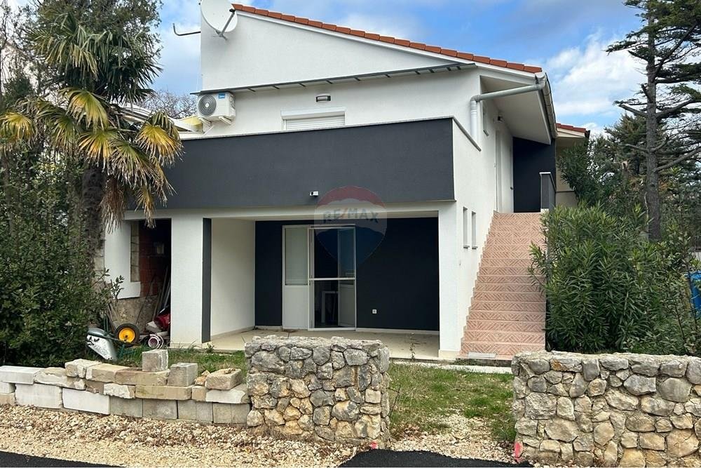 House For sale - Ličko-senjska Potočnica