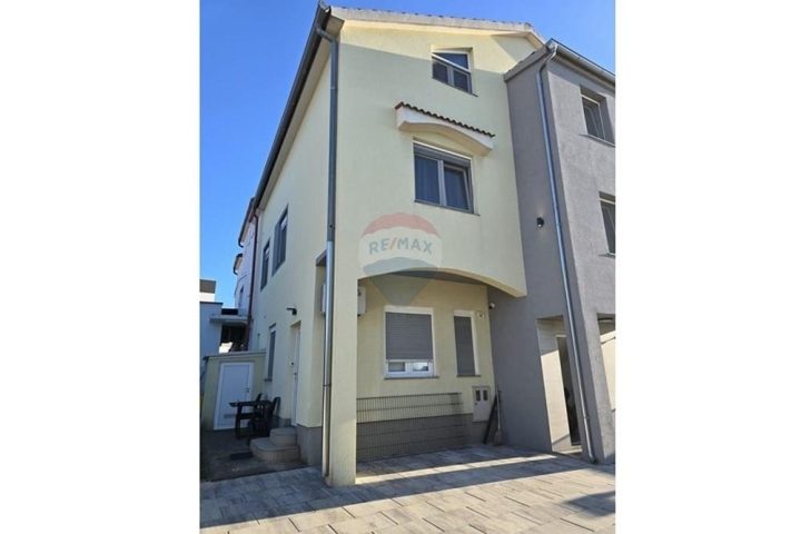 Dom na sprzedaż 315 m² – Zadar