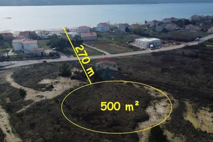 Działka na sprzedaż 500 m² – Ražanac