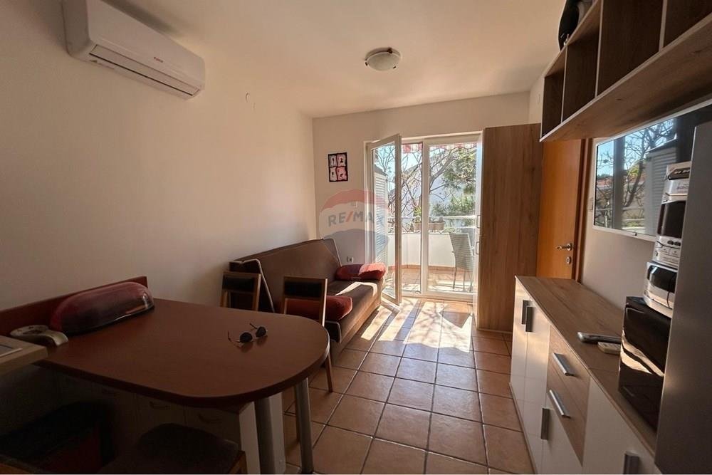Flat For sale - Ličko-senjska Novalja