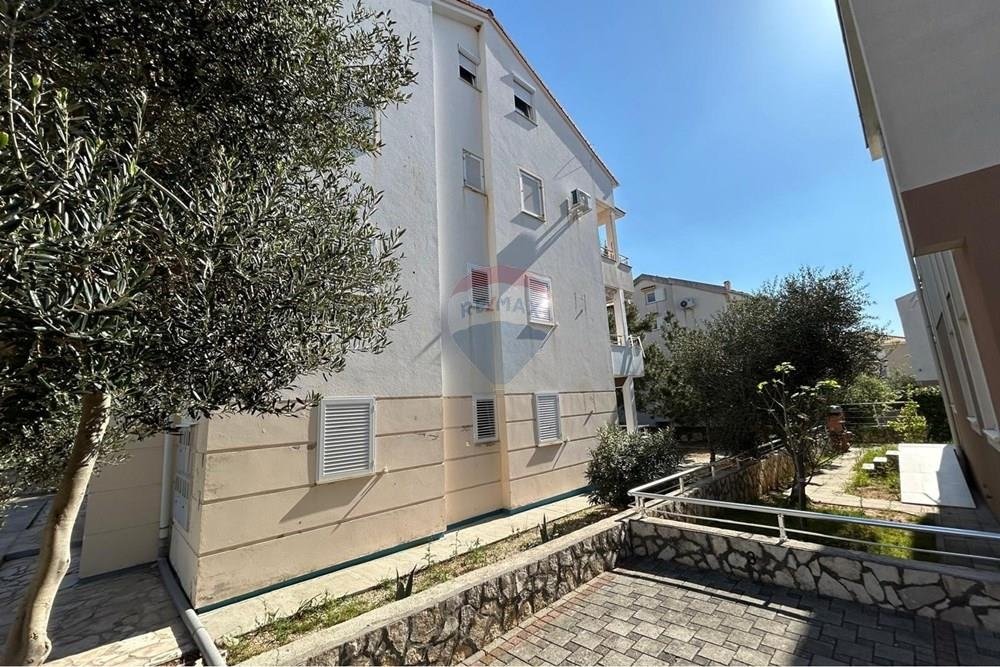 Flat For sale - Ličko-senjska Novalja