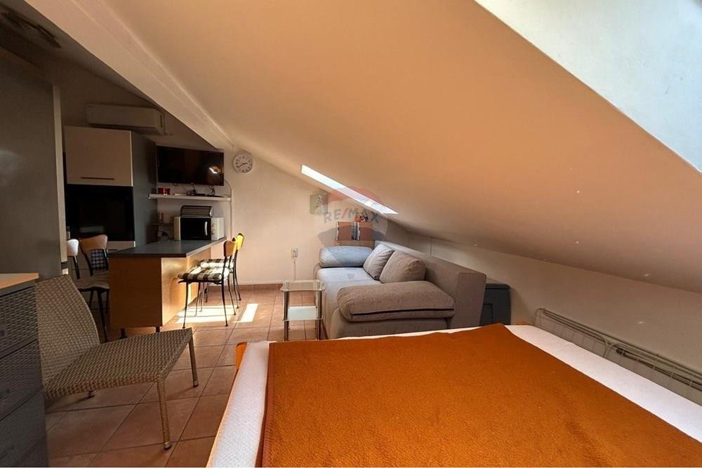 Flat For sale - Ličko-senjska Novalja