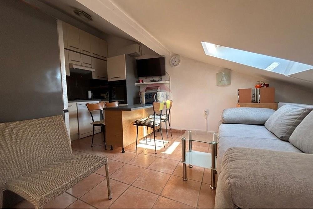 Flat For sale - Ličko-senjska Novalja