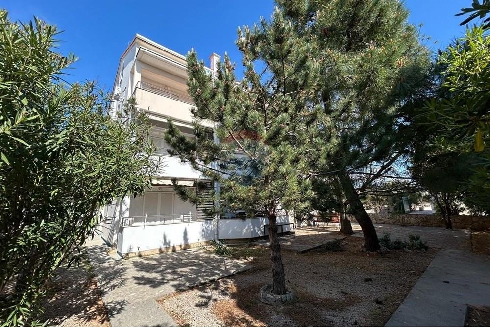 Flat For sale - Ličko-senjska Novalja