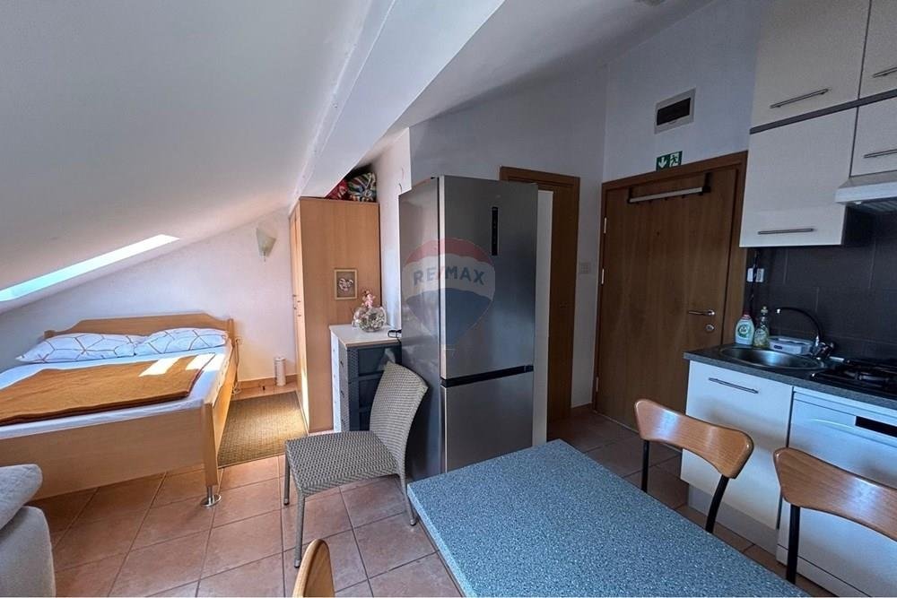 Flat For sale - Ličko-senjska Novalja