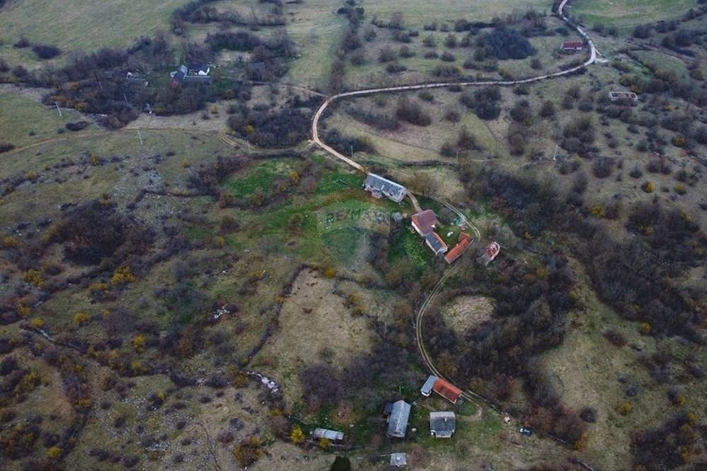Casa In vendita - Ličko-senjska Kurjak