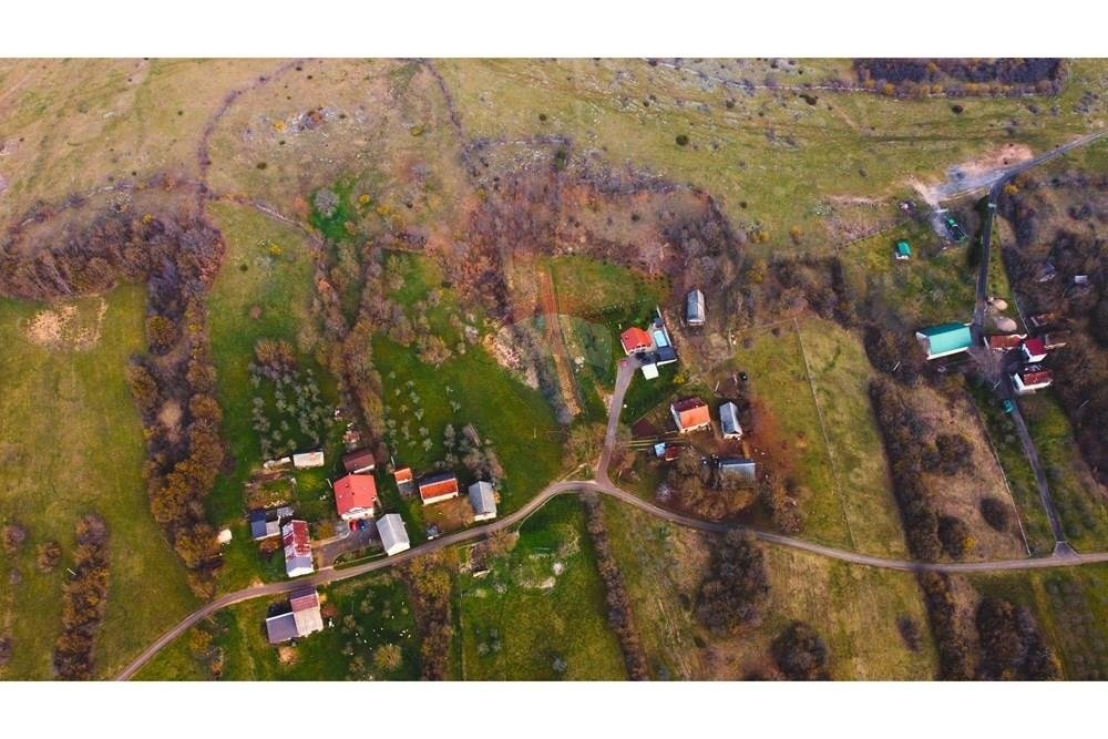 Casa In vendita - Ličko-senjska Konjsko Brdo