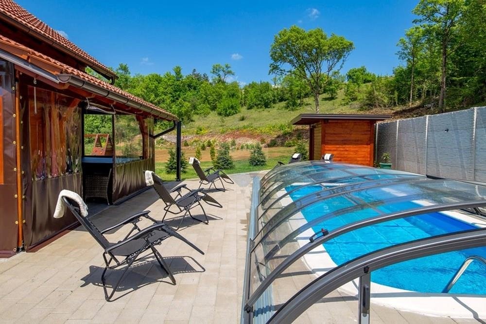 Casa In vendita - Ličko-senjska Konjsko Brdo