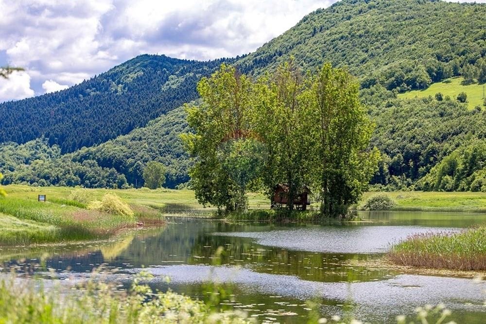 Casa In vendita - Ličko-senjska Konjsko Brdo