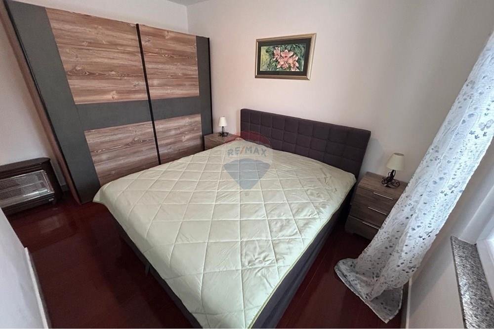 Apartma Naprodaj - Ličko-senjska Novalja