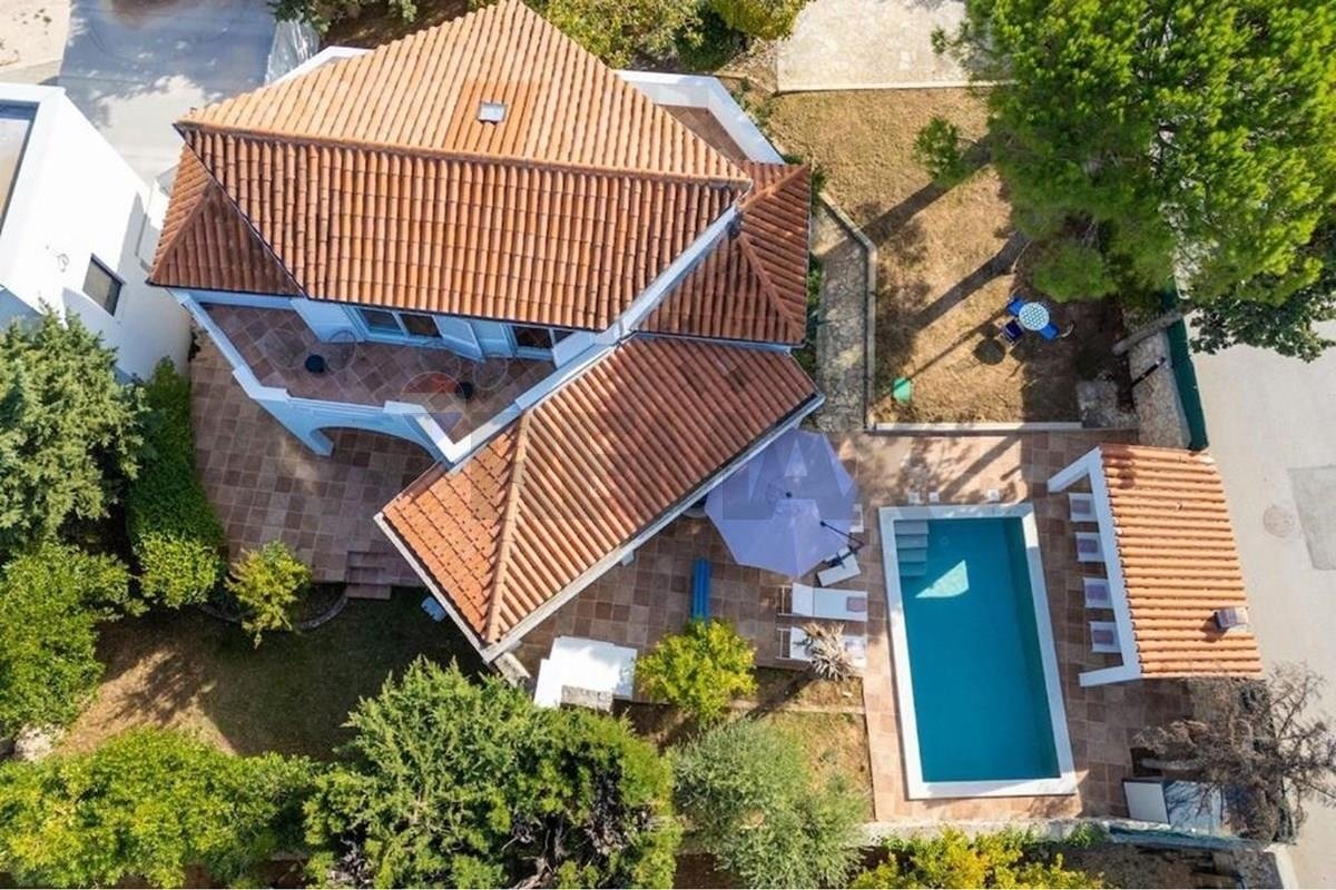 House For sale - Ličko-senjska Novalja