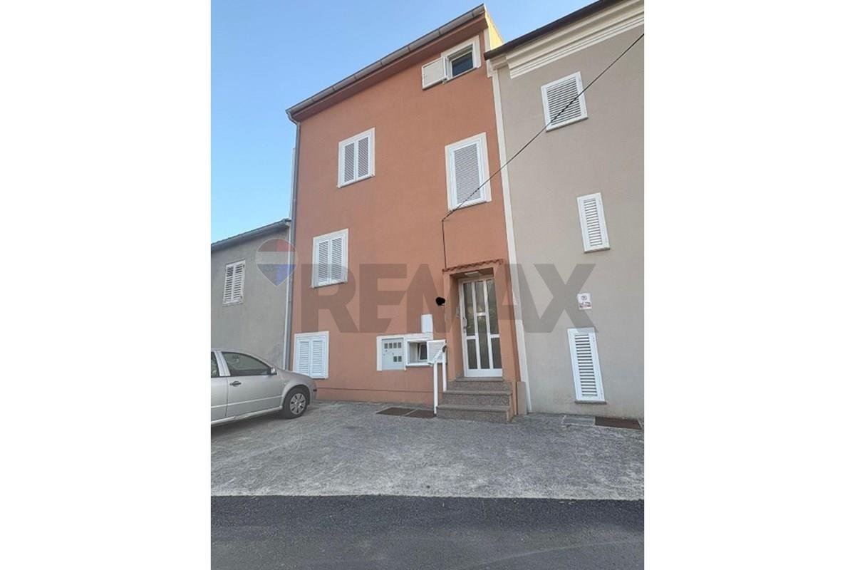 House For sale - Ličko-senjska Novalja - foto 1/8