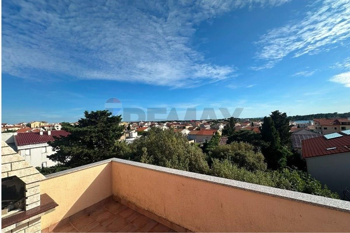 House For sale - Ličko-senjska Novalja