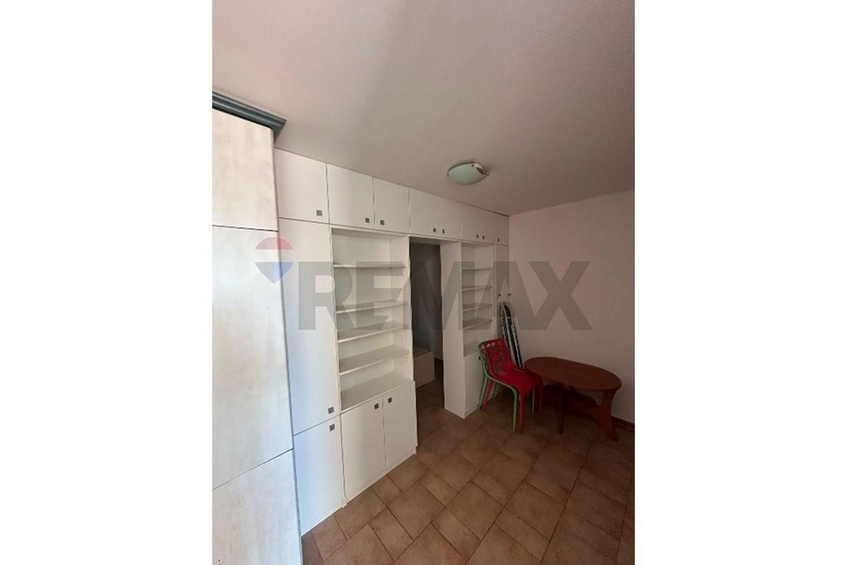 House For sale - Ličko-senjska Novalja