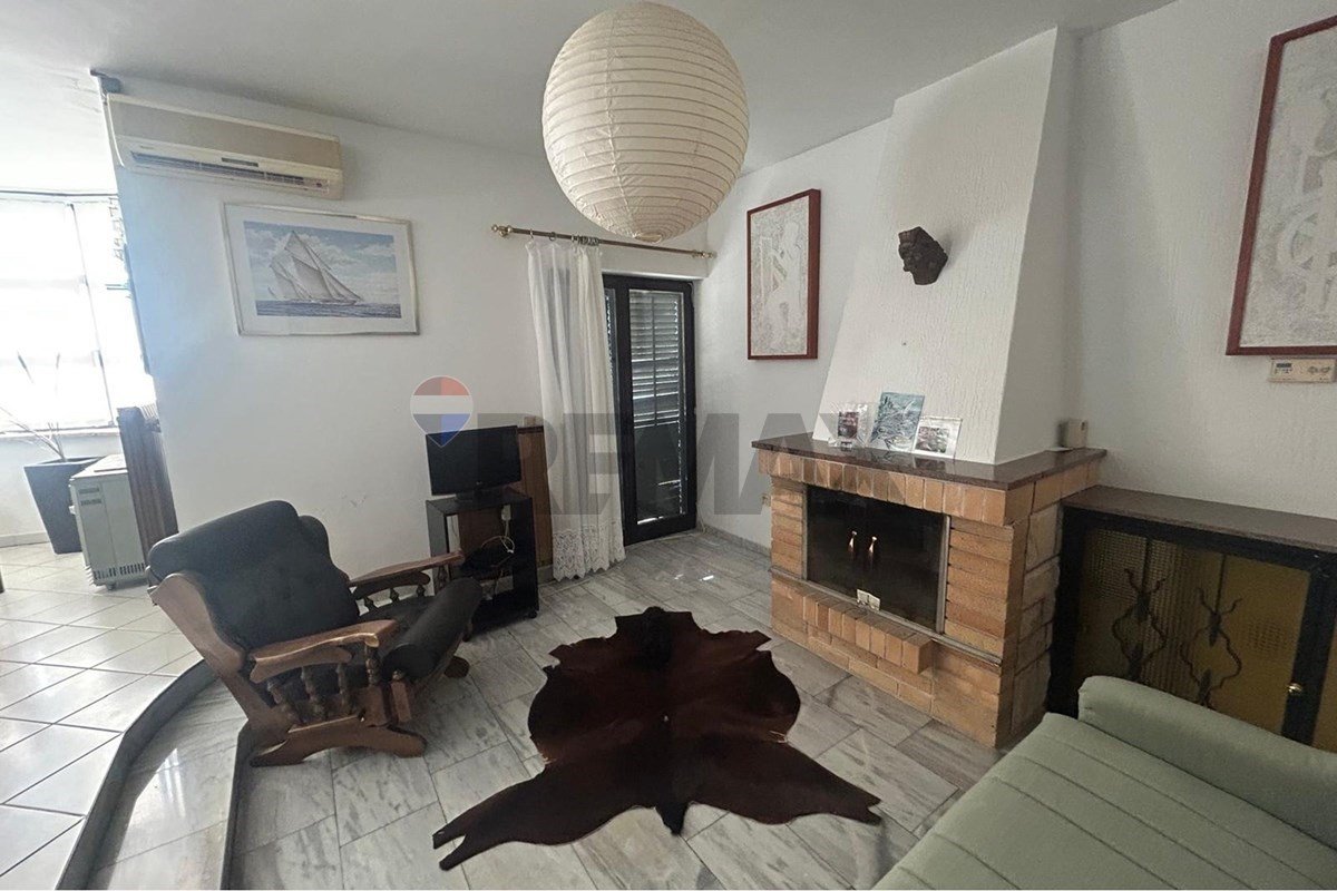 House For sale - Ličko-senjska Stara Novalja