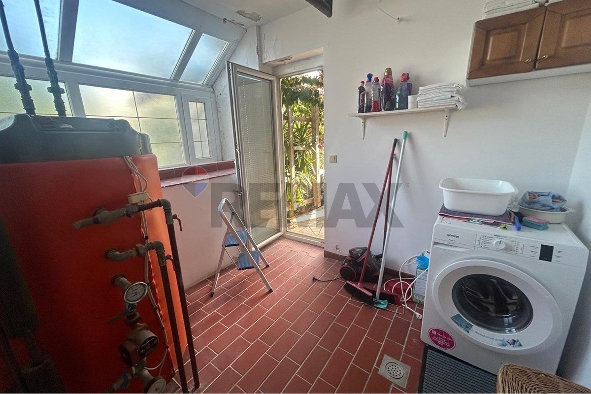 House For sale - Ličko-senjska Stara Novalja