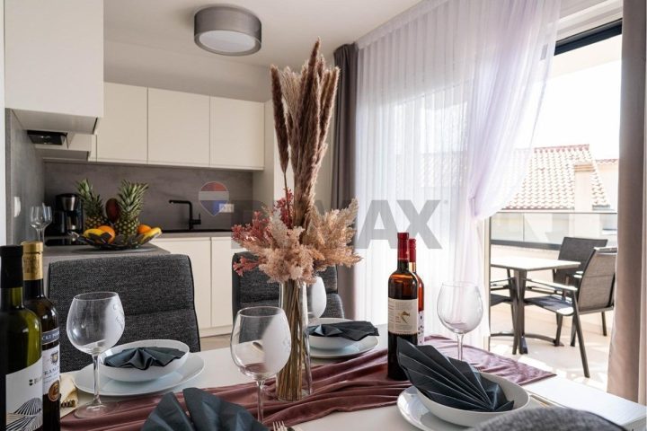 Flat for sale 79 m² – Novalja