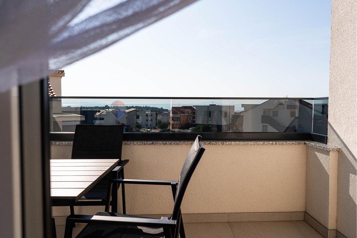 Flat For sale - Ličko-senjska Novalja - foto 1/33