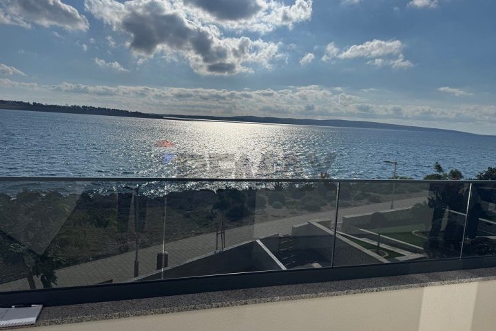 Flat for sale 66 m² – Povljana