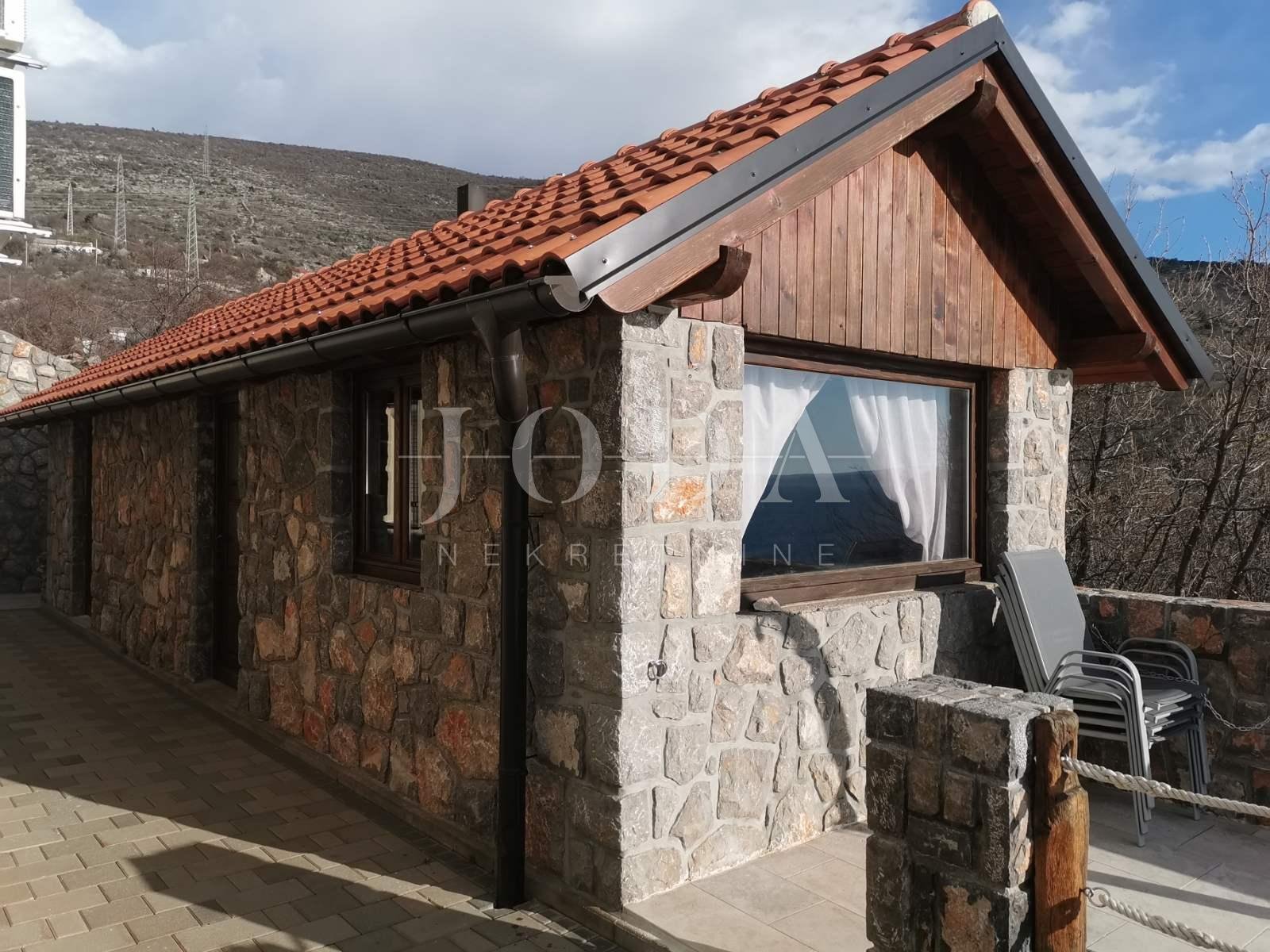 Casa In vendita - Ličko-senjska Sveti Juraj
