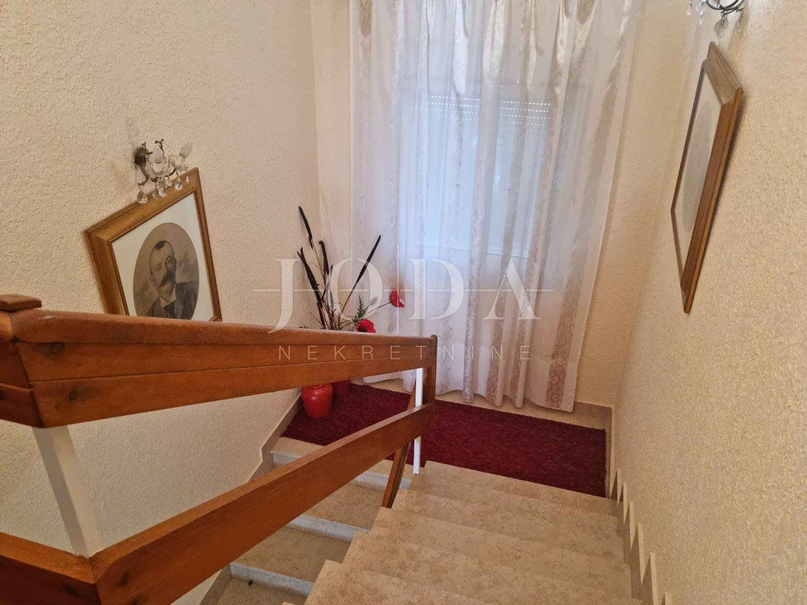 Casa In vendita - Primorsko-goranska Novi Vinodolski