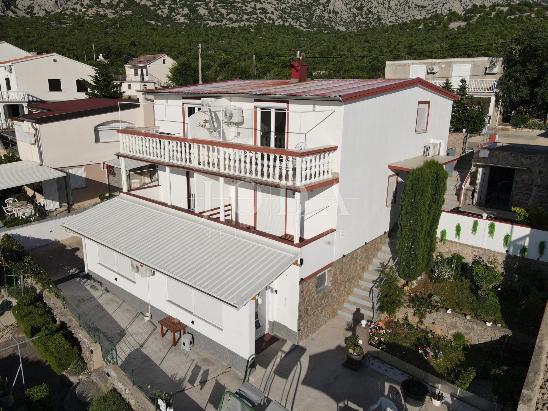 Casa In vendita - Ličko-senjska Stinica
