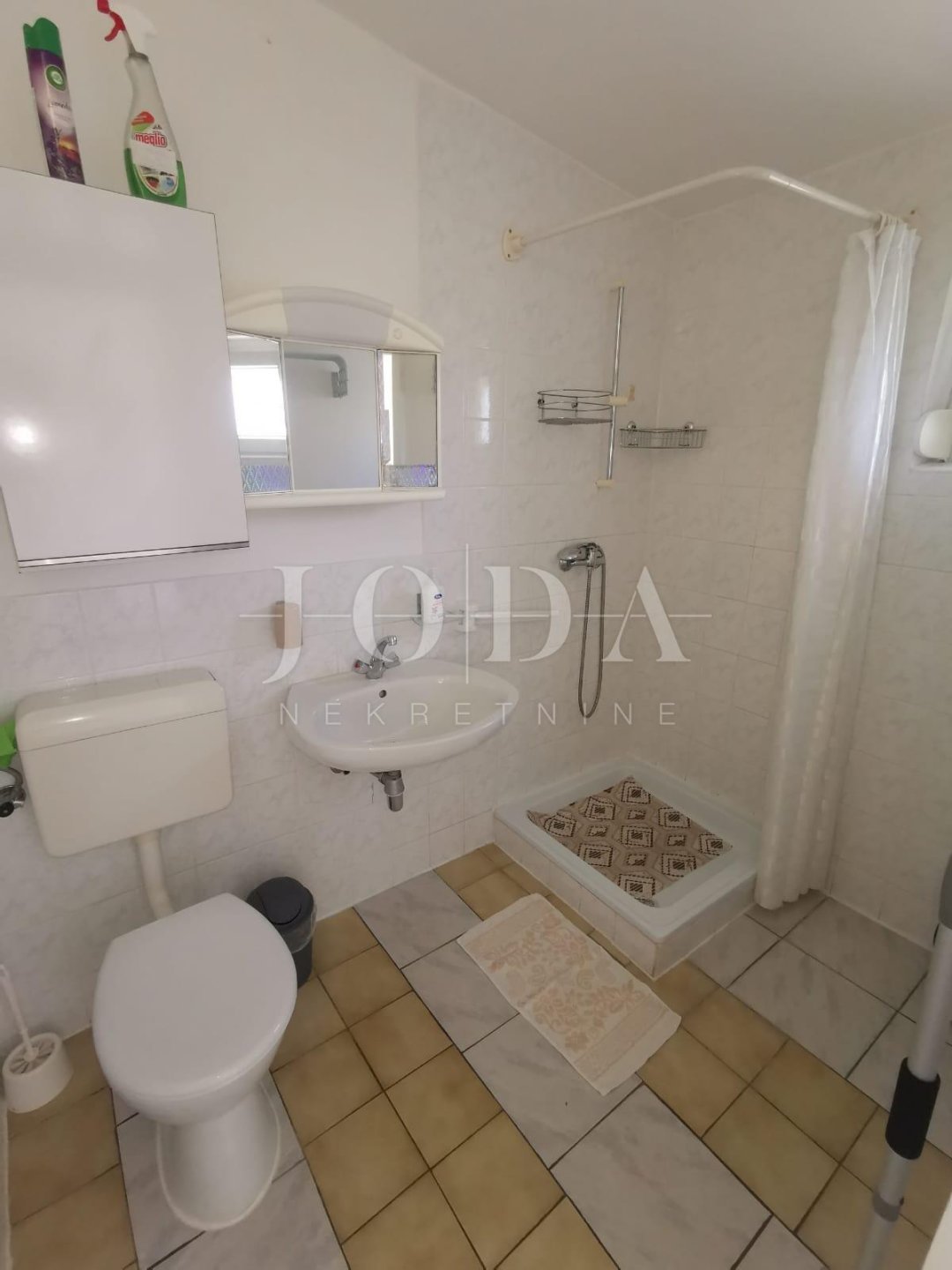 Casa In vendita - Ličko-senjska Stinica