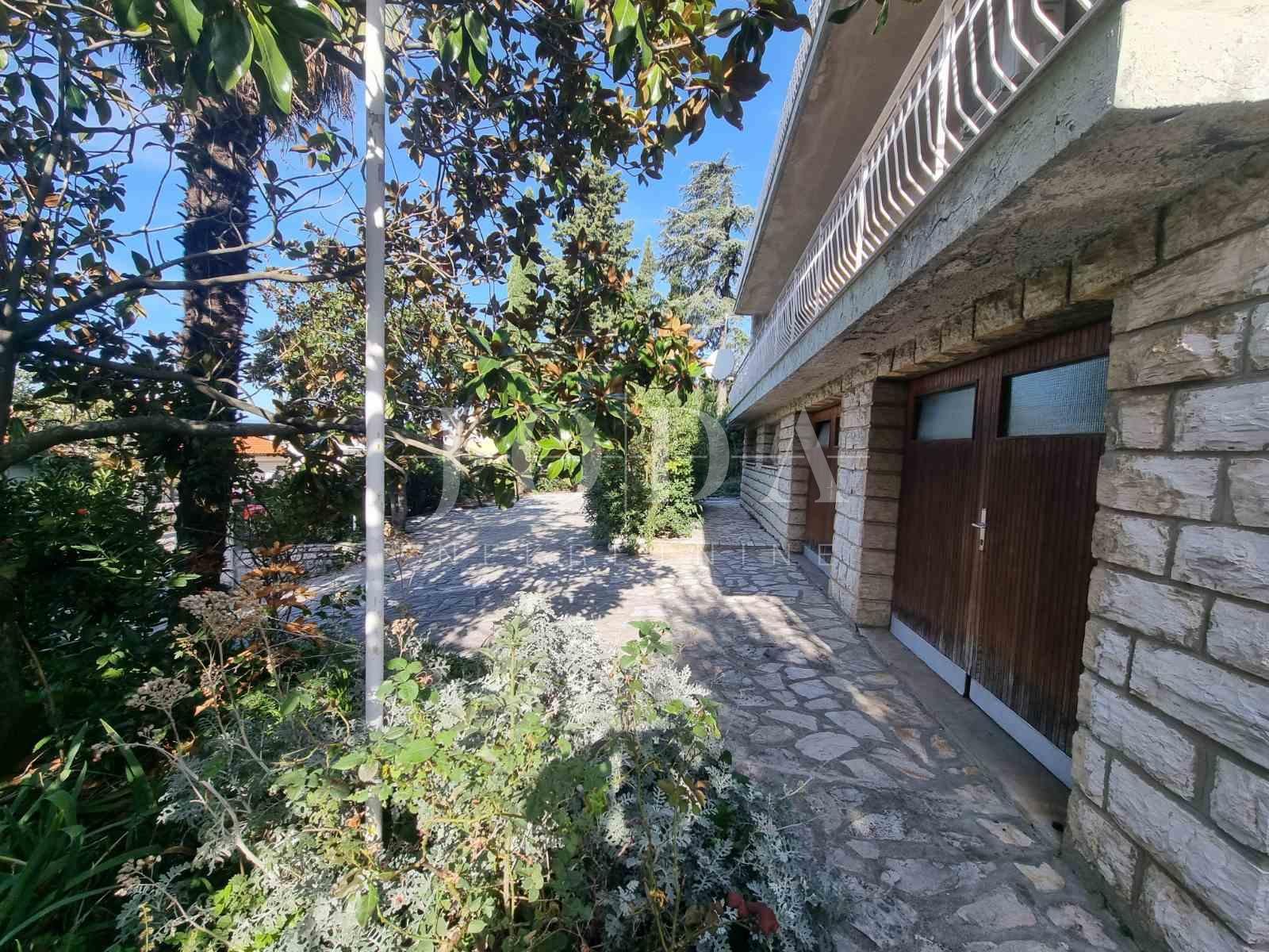 Dom Na predaj - Primorsko-goranska Selce