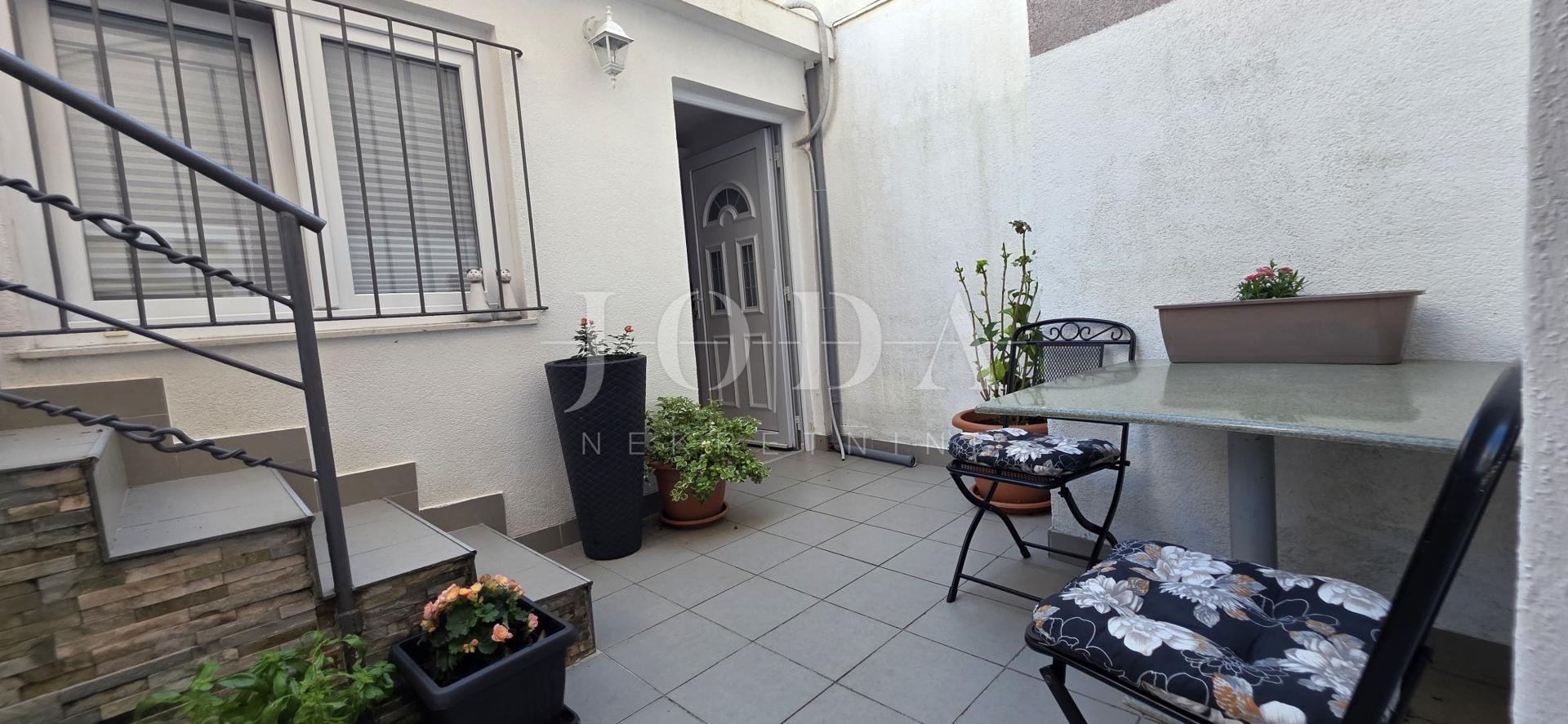 Flat For sale - Primorsko-goranska Crikvenica