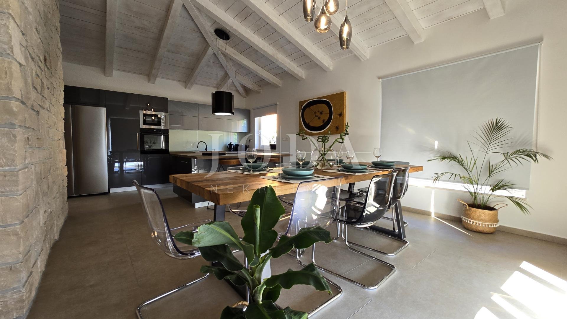 Casa In vendita - Primorsko-goranska Jadranovo