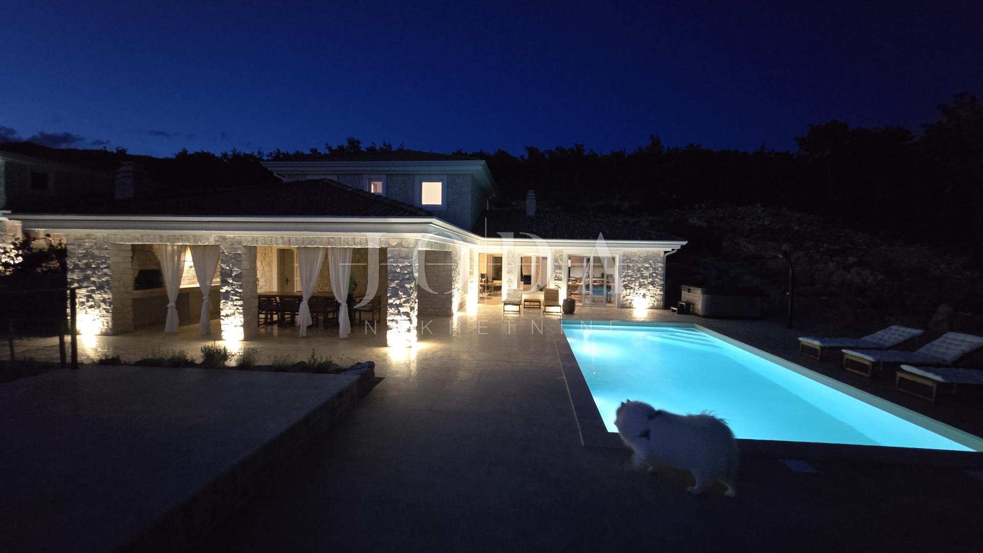 Casa In vendita - Primorsko-goranska Jadranovo