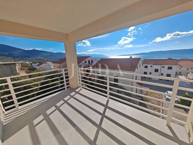 Apartmán na prodej 65 m² – Novi Vinodolski