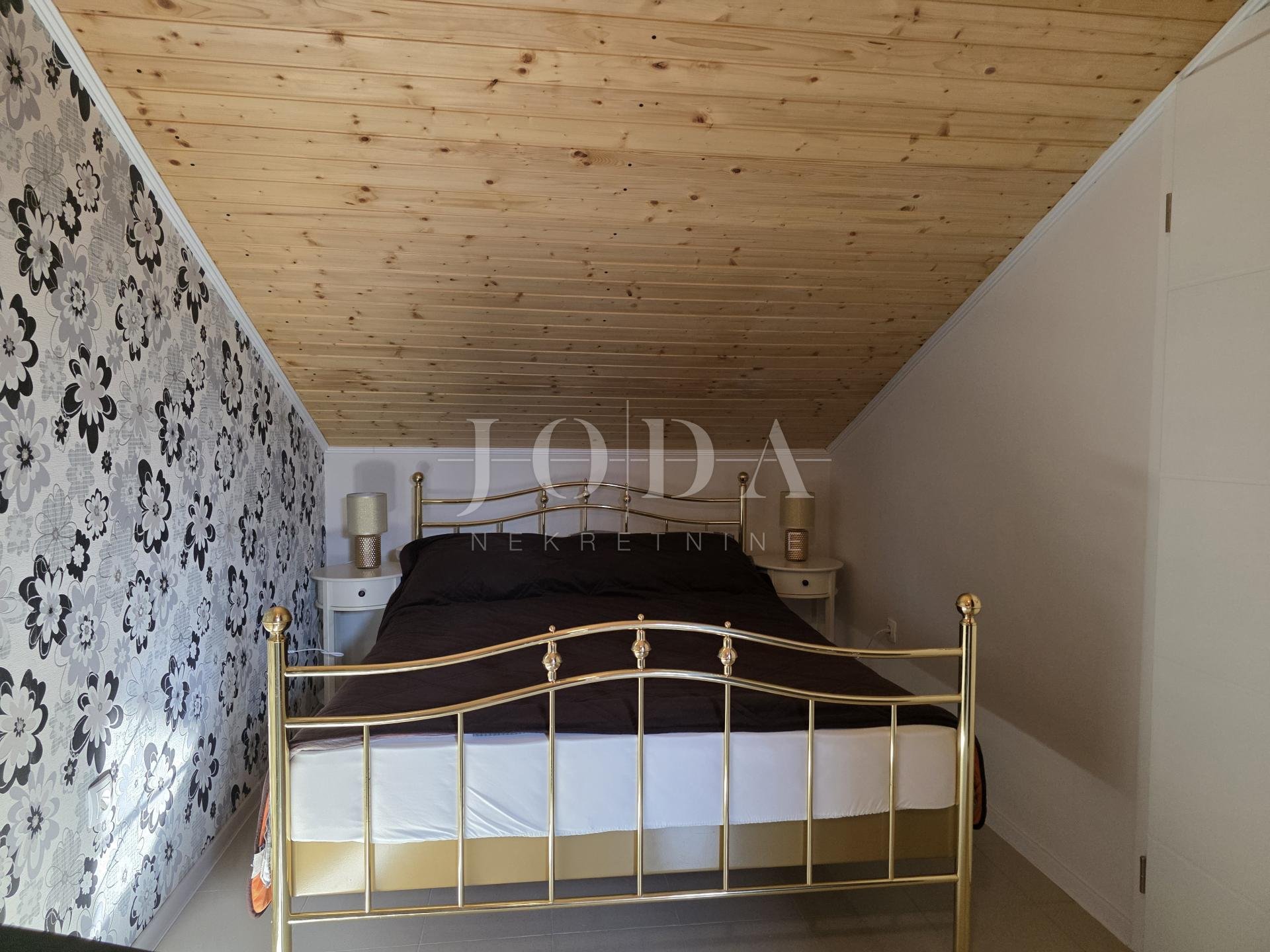 Appartamento In vendita - Primorsko-goranska Novi Vinodolski