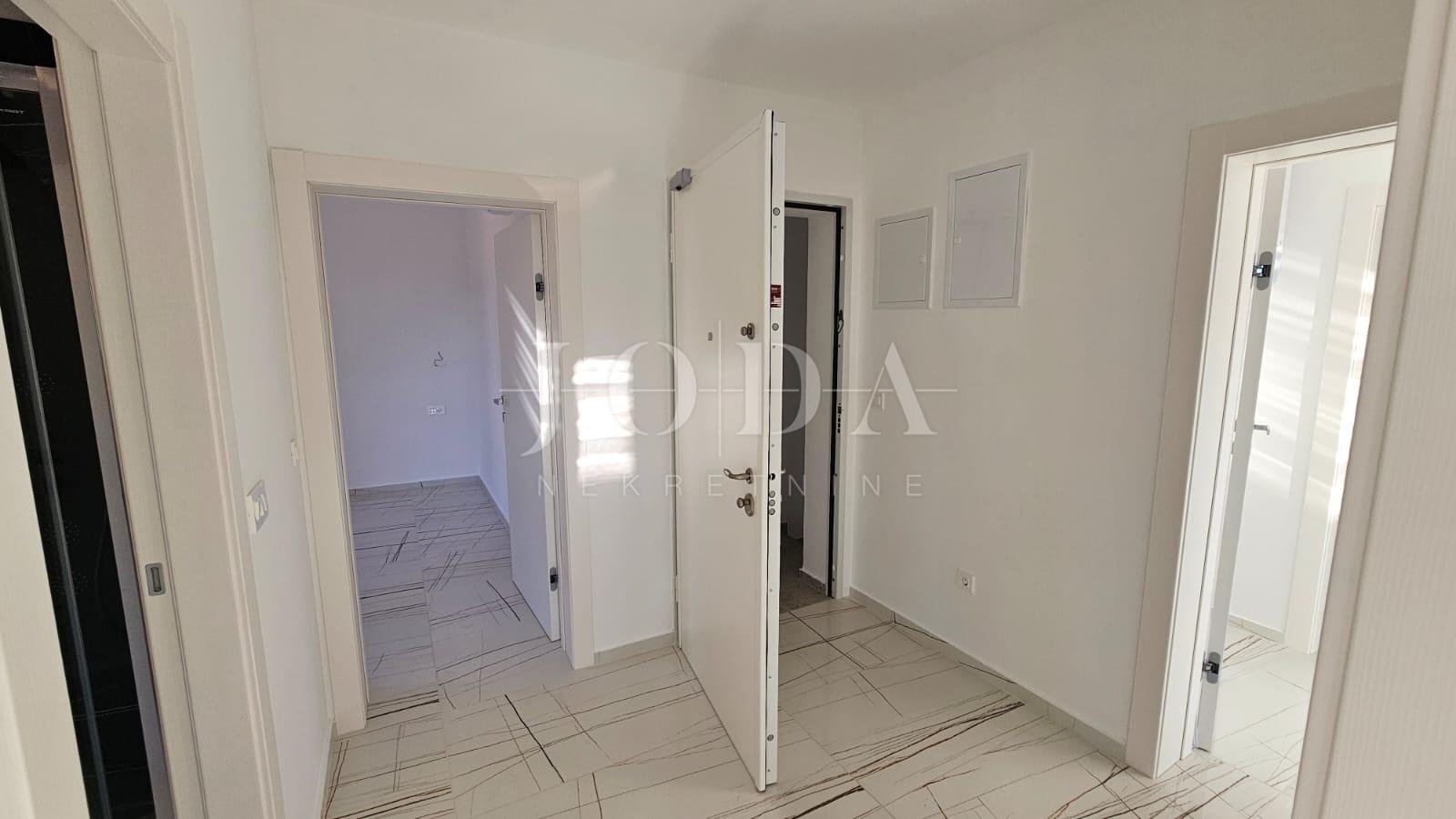 Apartmán Na predaj - Ličko-senjska Novalja