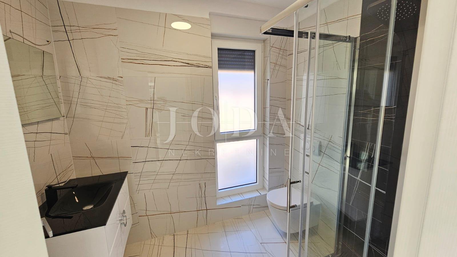 Apartmán Na predaj - Ličko-senjska Novalja
